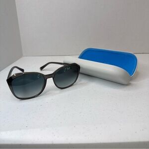 Warby Parker women’s Sunglasses with Case